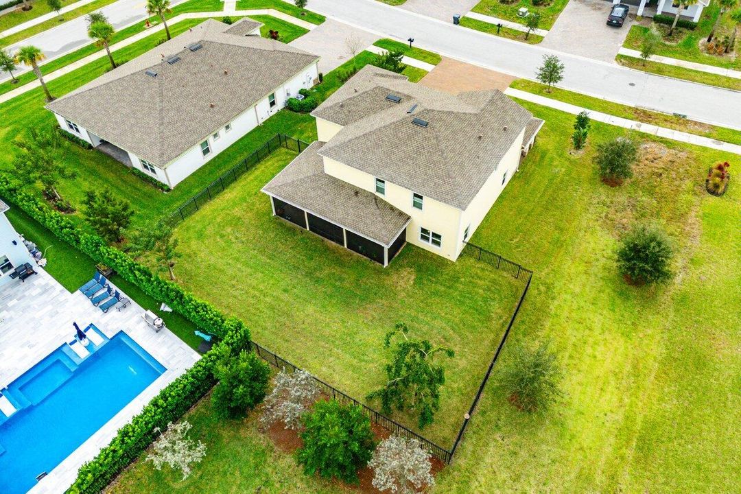 待售: $1,099,900 (5 贝兹, 3 浴室, 3234 平方英尺)