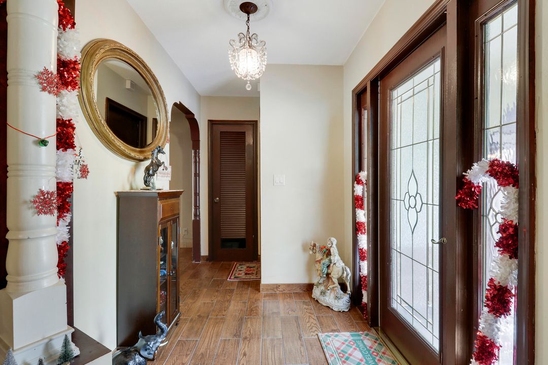 待售: $899,900 (4 贝兹, 3 浴室, 2431 平方英尺)