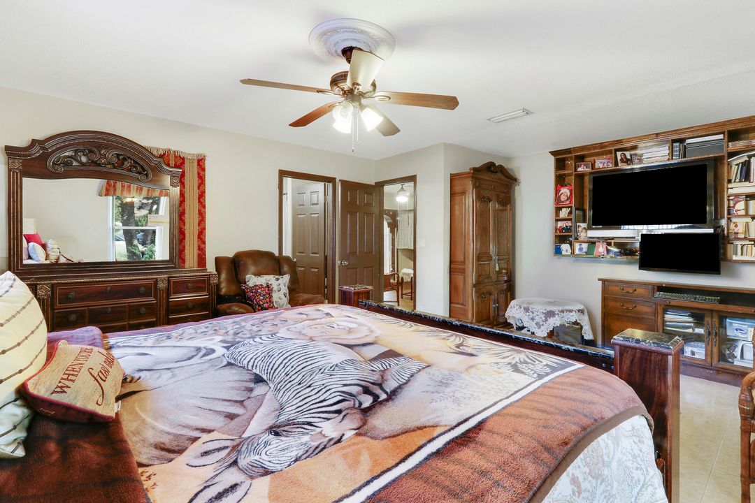 待售: $899,900 (4 贝兹, 3 浴室, 2431 平方英尺)