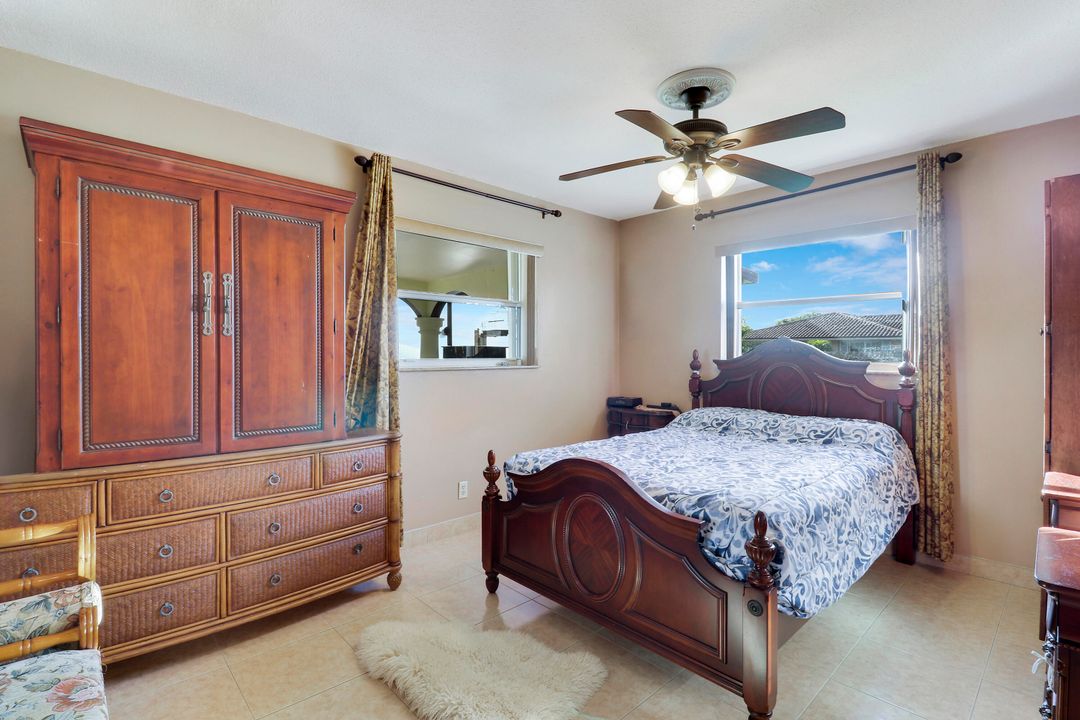 待售: $899,900 (4 贝兹, 3 浴室, 2431 平方英尺)