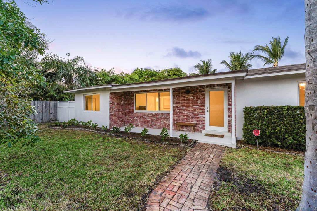 En Renta: $3,600 (3 camas, 2 baños, 1404 Pies cuadrados)