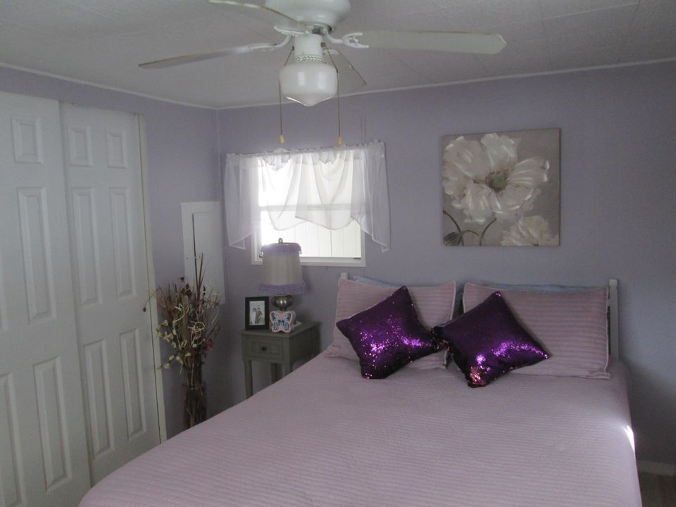 На продажу: $125,000 (2 спален, 2 ванн, 672 Квадратных фут)