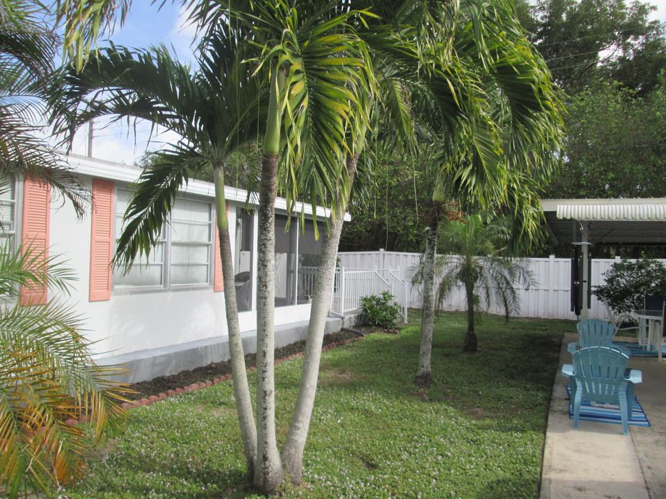 На продажу: $125,000 (2 спален, 2 ванн, 672 Квадратных фут)