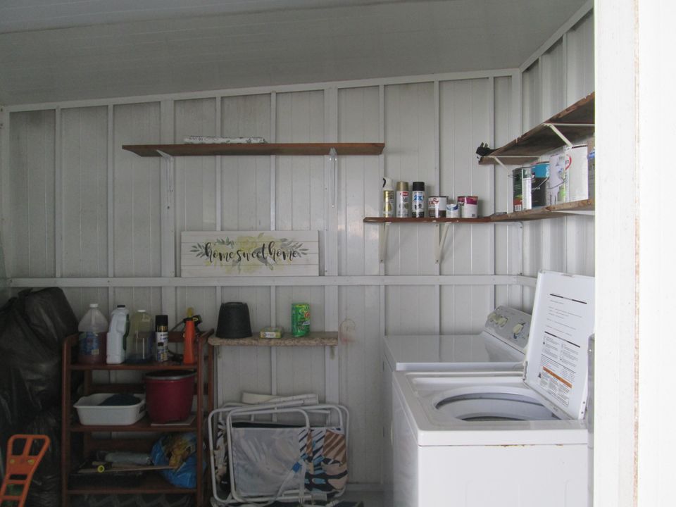 На продажу: $125,000 (2 спален, 2 ванн, 672 Квадратных фут)