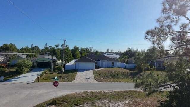 En Venta: $550,000 (4 camas, 2 baños, 1658 Pies cuadrados)