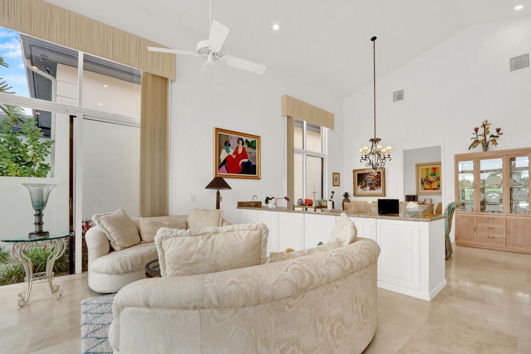 For Sale: $1,995,000 (3 beds, 4 baths, 2692 Square Feet)