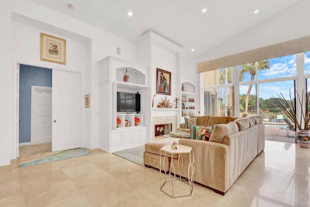 For Sale: $1,995,000 (3 beds, 4 baths, 2692 Square Feet)