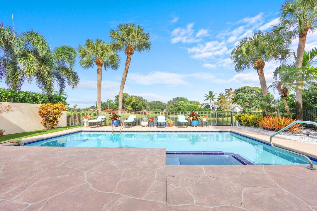 For Sale: $1,995,000 (3 beds, 4 baths, 2692 Square Feet)