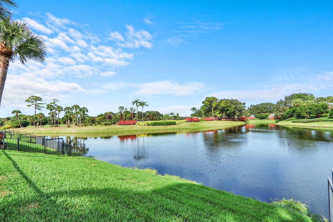 For Sale: $1,995,000 (3 beds, 4 baths, 2692 Square Feet)