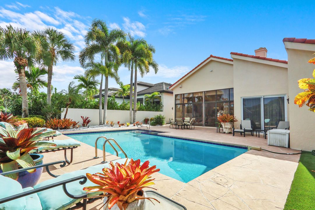 For Sale: $1,995,000 (3 beds, 4 baths, 2692 Square Feet)