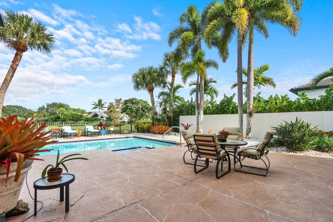 For Sale: $1,995,000 (3 beds, 4 baths, 2692 Square Feet)