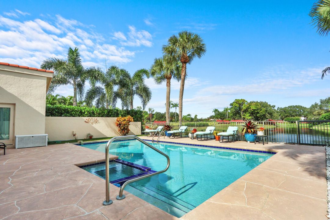 For Sale: $1,995,000 (3 beds, 4 baths, 2692 Square Feet)