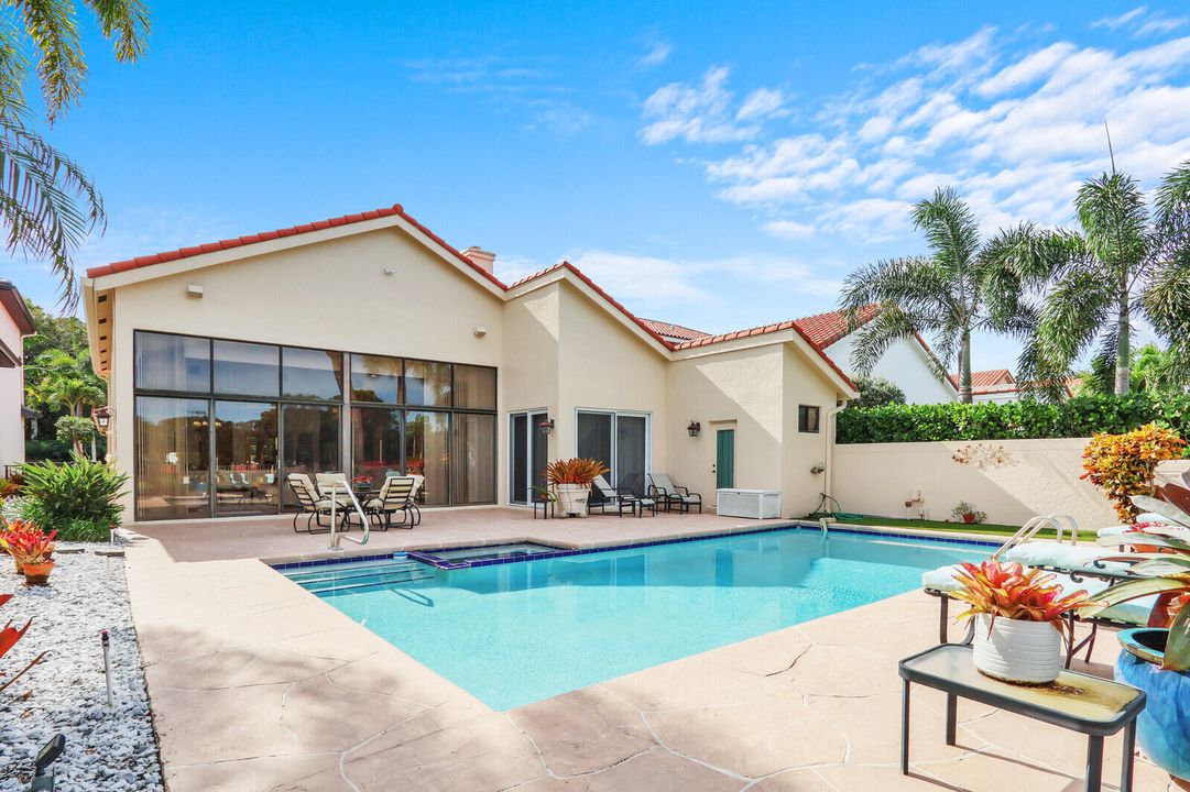 For Sale: $1,995,000 (3 beds, 4 baths, 2692 Square Feet)