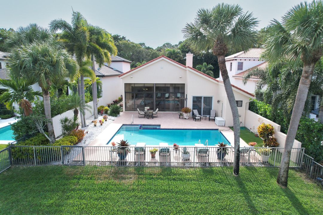 For Sale: $1,995,000 (3 beds, 4 baths, 2692 Square Feet)