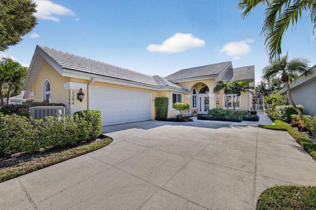 待售: $869,000 (3 贝兹, 2 浴室, 1974 平方英尺)