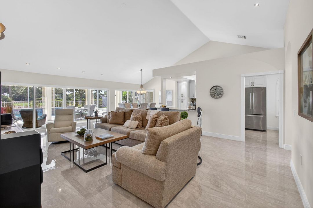 待售: $869,000 (3 贝兹, 2 浴室, 1974 平方英尺)