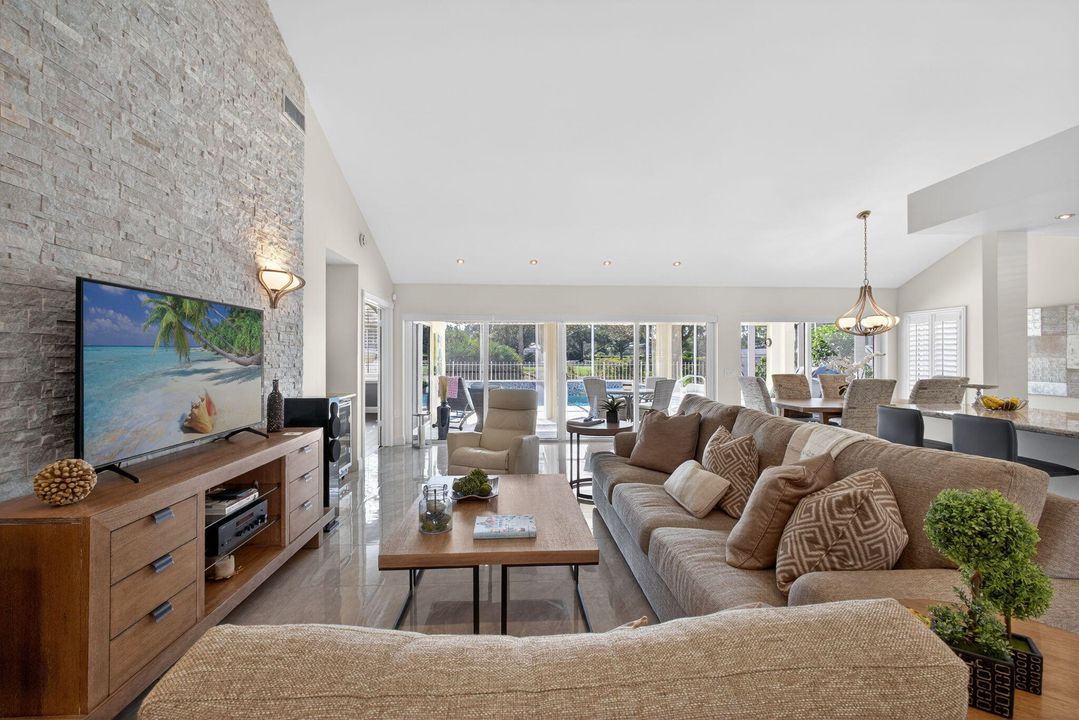 待售: $869,000 (3 贝兹, 2 浴室, 1974 平方英尺)