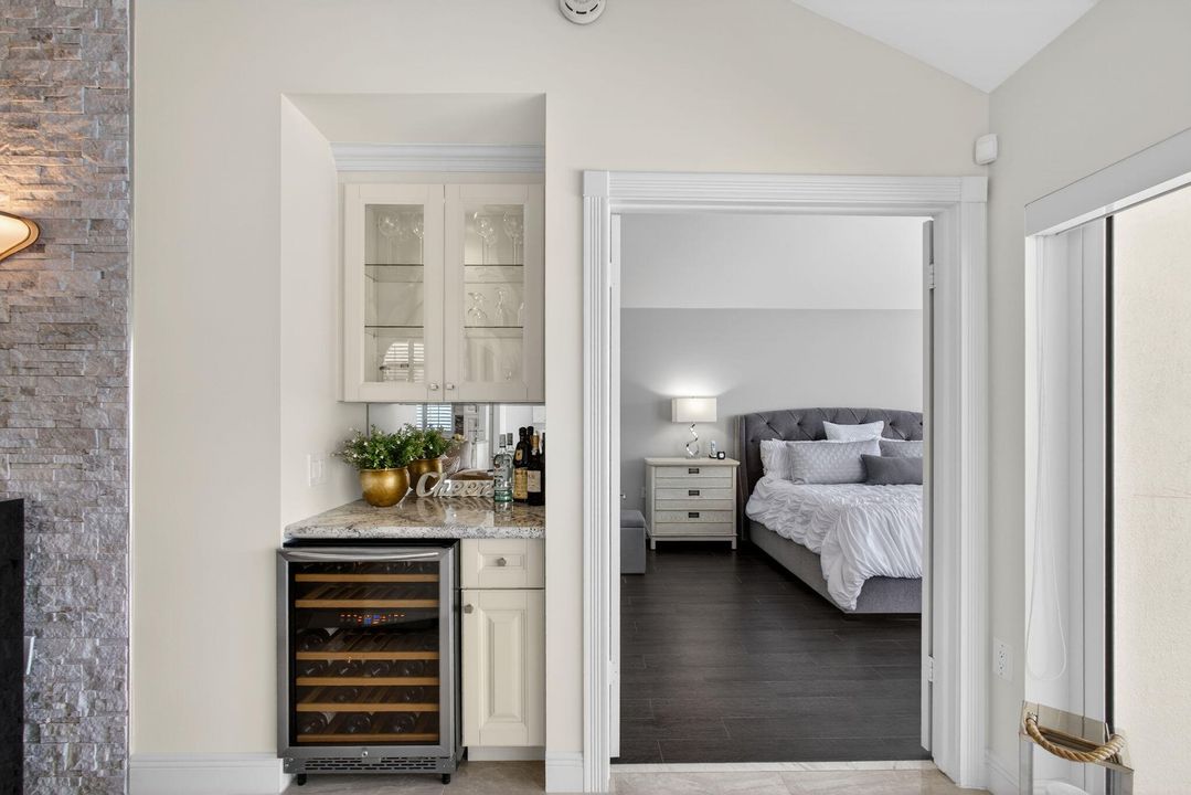 待售: $869,000 (3 贝兹, 2 浴室, 1974 平方英尺)