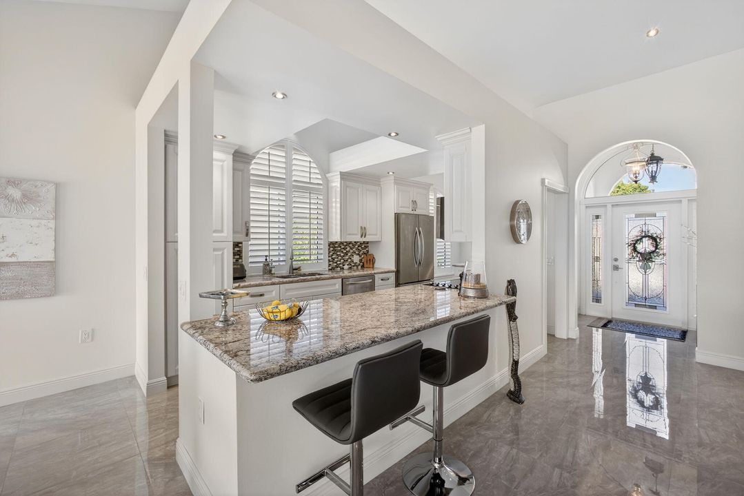 待售: $869,000 (3 贝兹, 2 浴室, 1974 平方英尺)