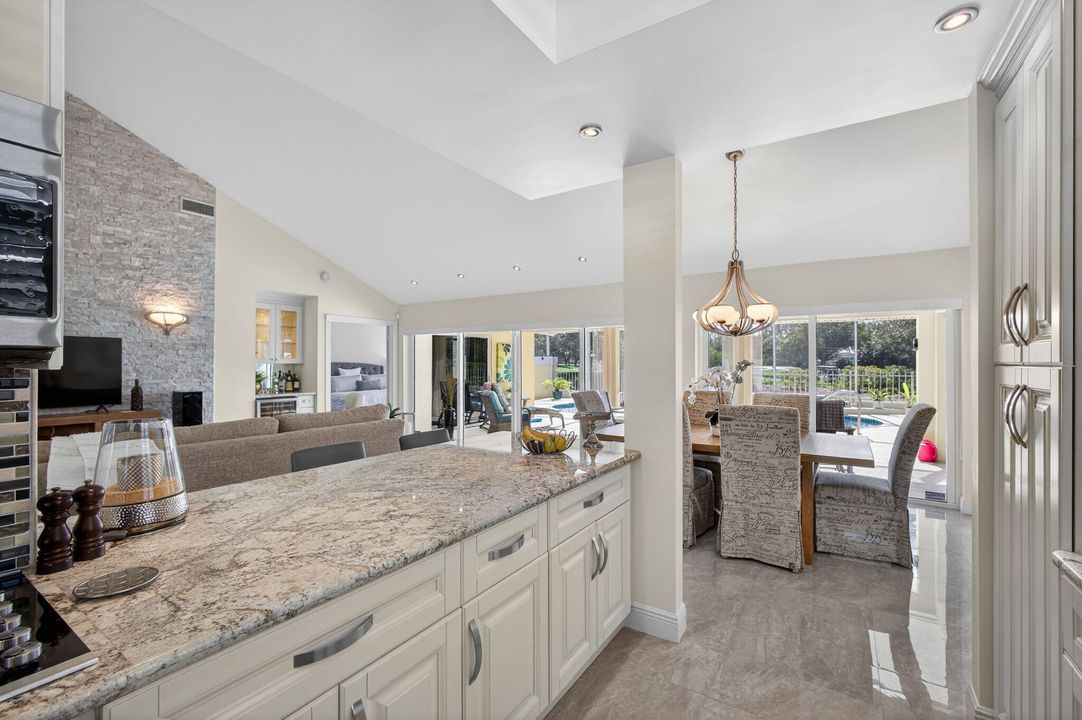 待售: $869,000 (3 贝兹, 2 浴室, 1974 平方英尺)