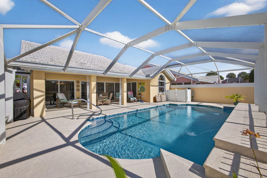 待售: $869,000 (3 贝兹, 2 浴室, 1974 平方英尺)