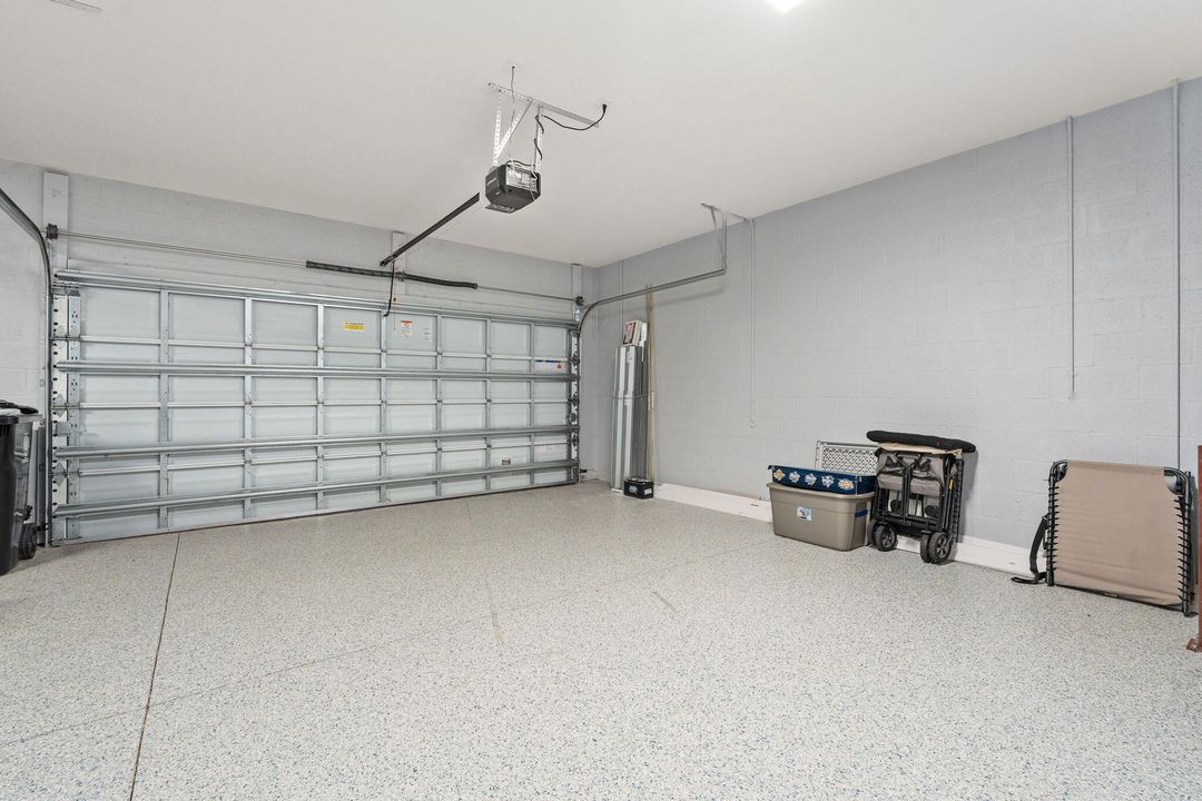 En Venta: $620,000 (5 camas, 4 baños, 3367 Pies cuadrados)