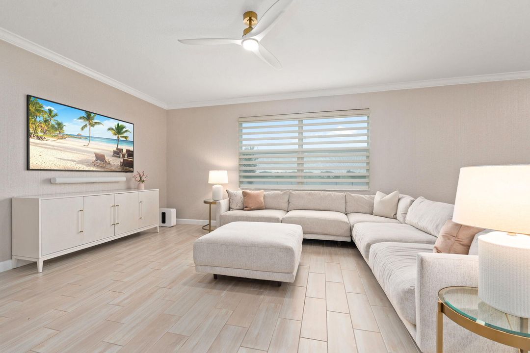 En Venta: $620,000 (5 camas, 4 baños, 3367 Pies cuadrados)