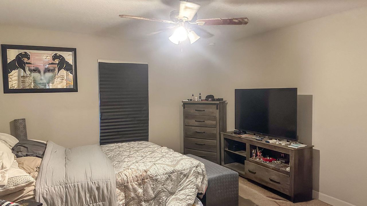 For Sale: $430,000 (4 beds, 2 baths, 1806 Square Feet)