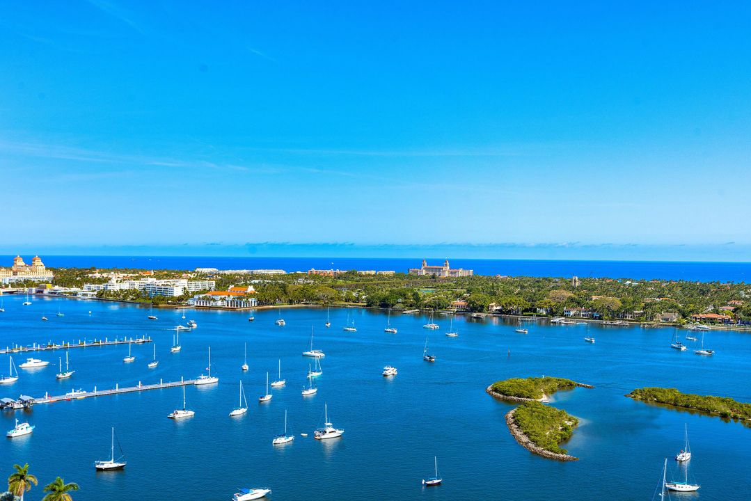 Active With Contract: $5,500,000 (3 beds, 3 baths, 2741 Square Feet)