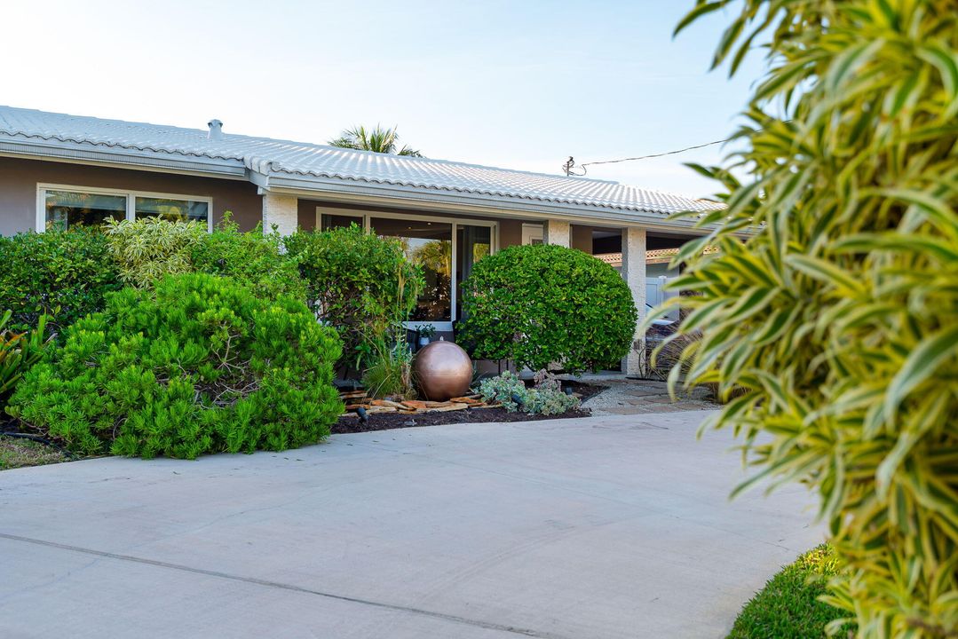 На продажу: $1,225,000 (3 спален, 2 ванн, 1396 Квадратных фут)