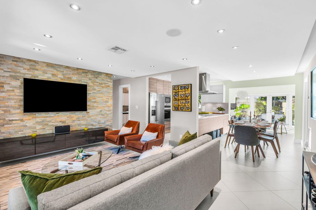 На продажу: $1,225,000 (3 спален, 2 ванн, 1396 Квадратных фут)