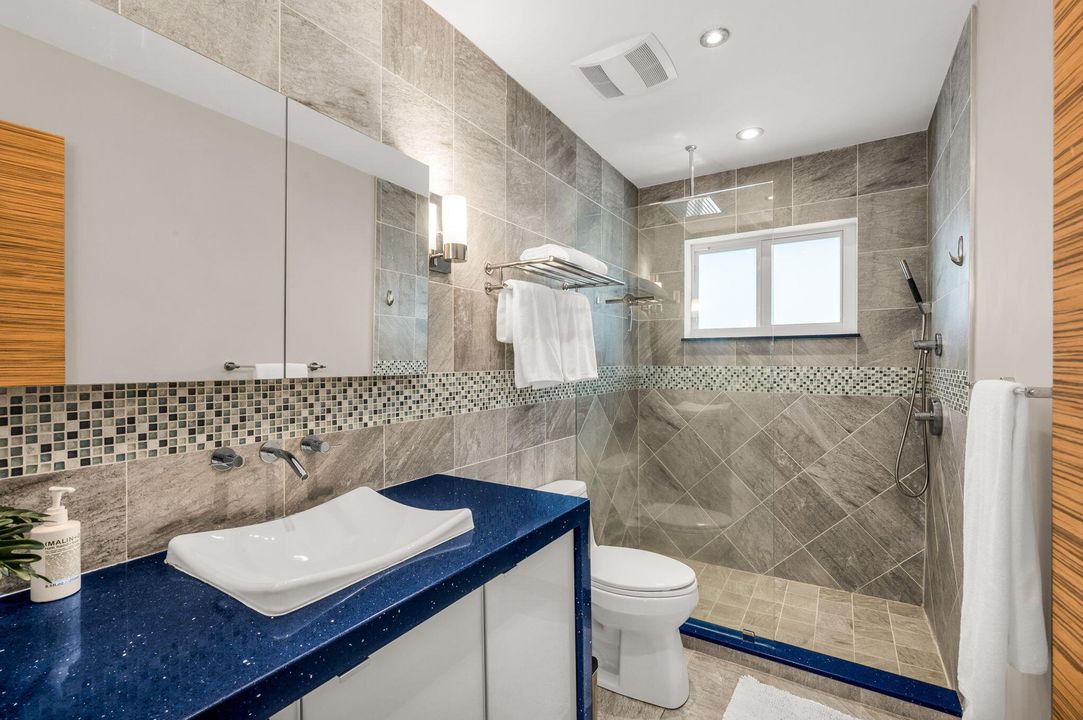 На продажу: $1,225,000 (3 спален, 2 ванн, 1396 Квадратных фут)