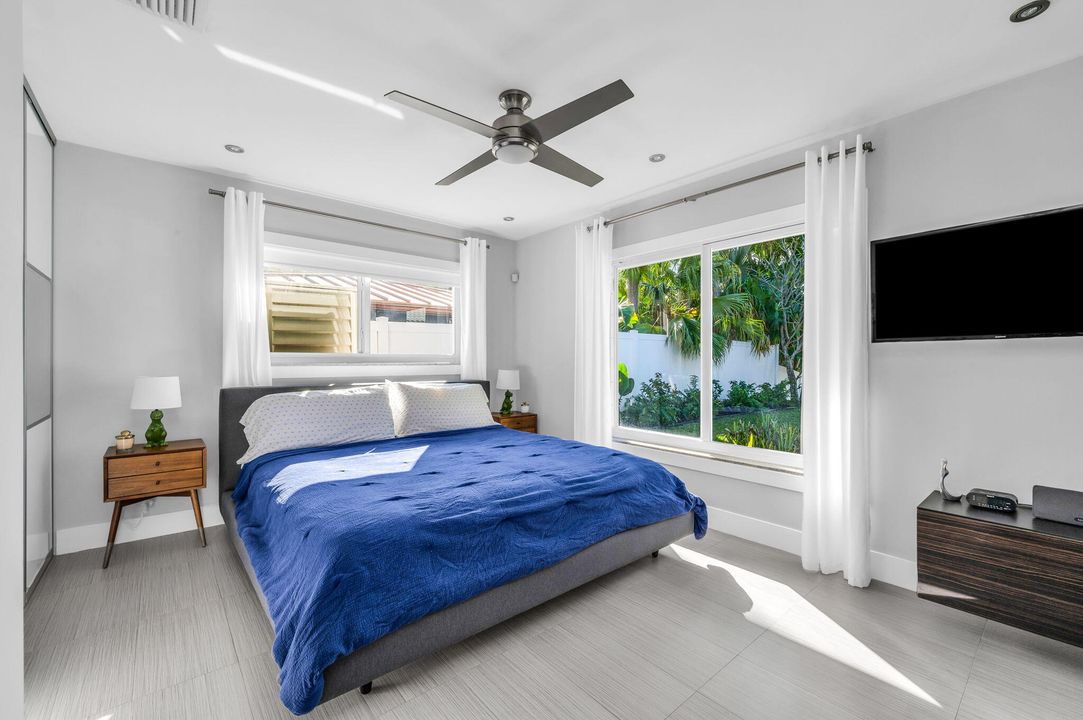 На продажу: $1,225,000 (3 спален, 2 ванн, 1396 Квадратных фут)