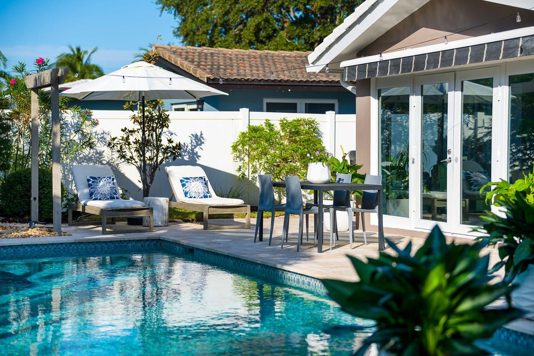 На продажу: $1,225,000 (3 спален, 2 ванн, 1396 Квадратных фут)