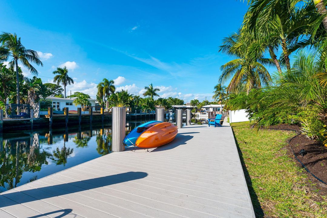 На продажу: $1,225,000 (3 спален, 2 ванн, 1396 Квадратных фут)