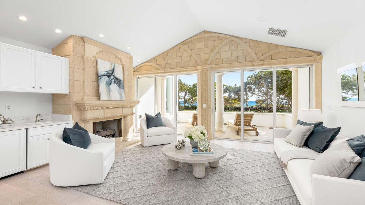 待售: $44,900,000 (8 贝兹, 10 浴室, 12378 平方英尺)