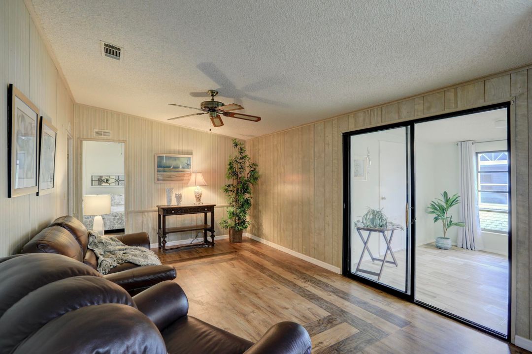 待售: $197,000 (2 贝兹, 2 浴室, 1380 平方英尺)