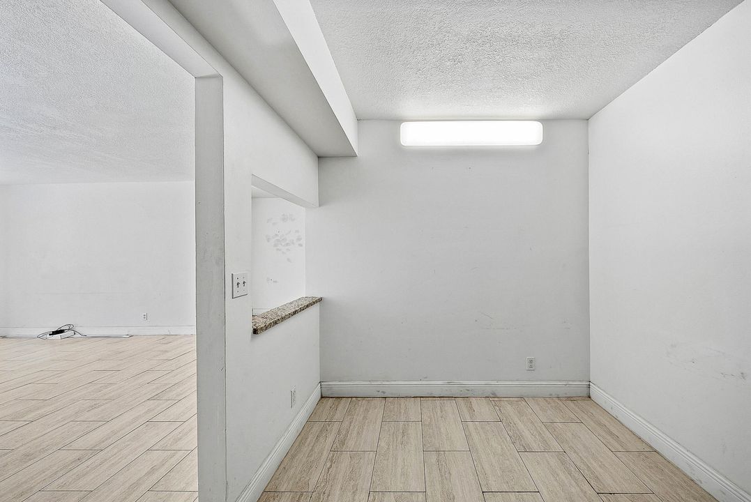 На продажу: $249,000 (3 спален, 2 ванн, 1462 Квадратных фут)