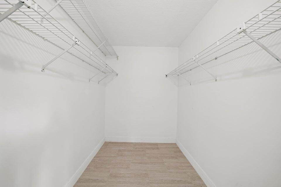 На продажу: $249,000 (3 спален, 2 ванн, 1462 Квадратных фут)