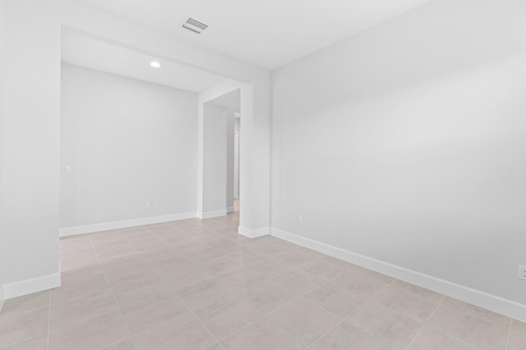 For Rent: $3,800 (3 beds, 2 baths, 2322 Square Feet)