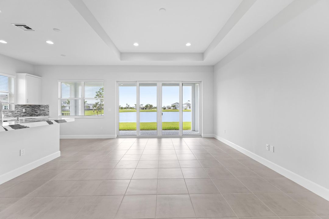 For Rent: $3,800 (3 beds, 2 baths, 2322 Square Feet)