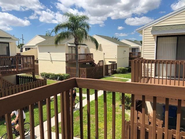 For Rent: $1,650 (1 beds, 1 baths, 627 Square Feet)