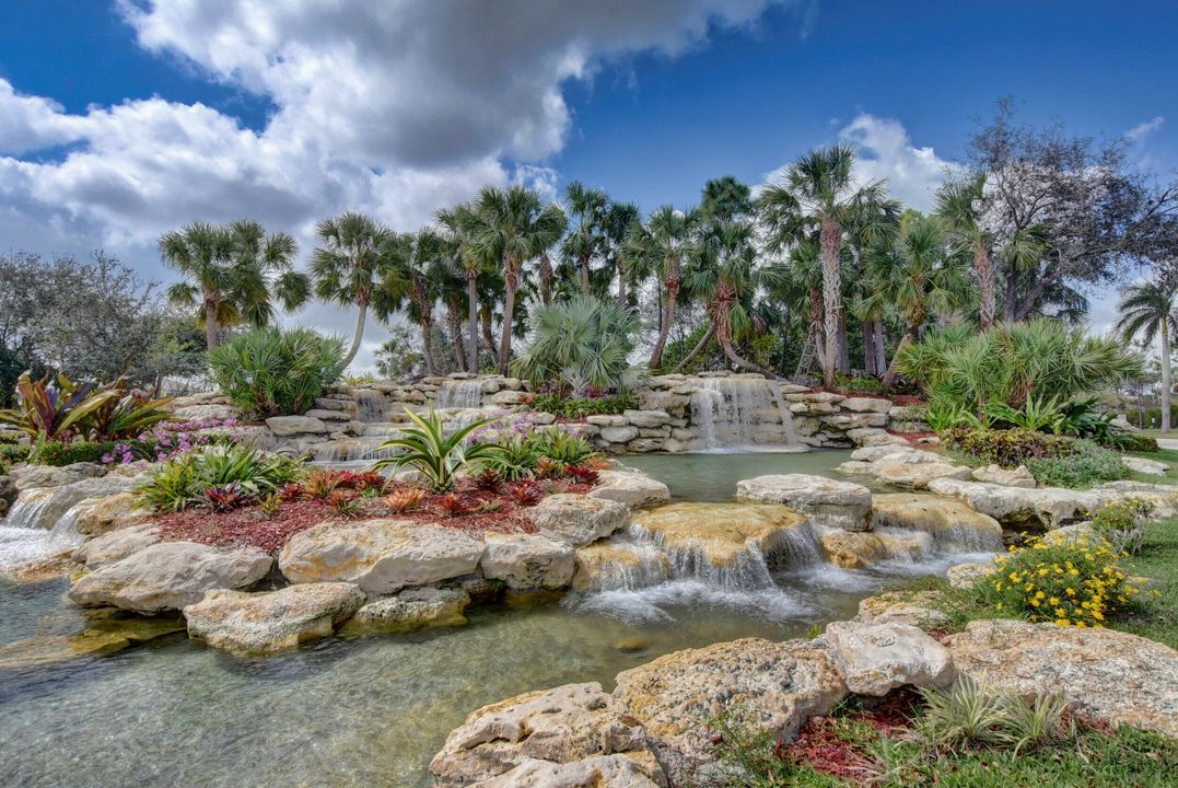 En Venta: $989,000 (5 camas, 3 baños, 3326 Pies cuadrados)