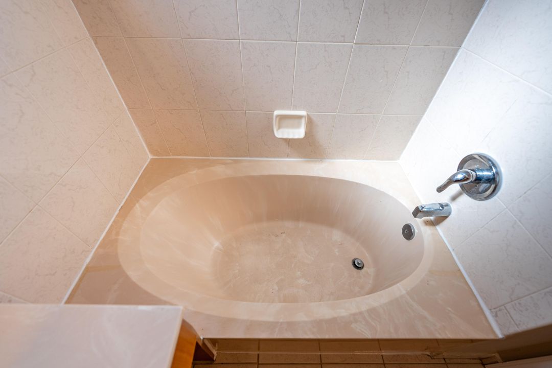 For Sale: $339,000 (4 beds, 2 baths, 2000 Square Feet)