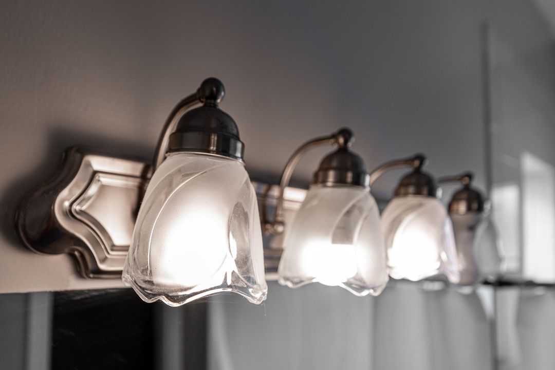 For Sale: $339,000 (4 beds, 2 baths, 2000 Square Feet)