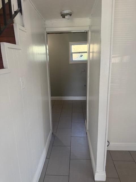 出租: $2,200 (3 贝兹, 1 浴室, 1029 平方英尺)