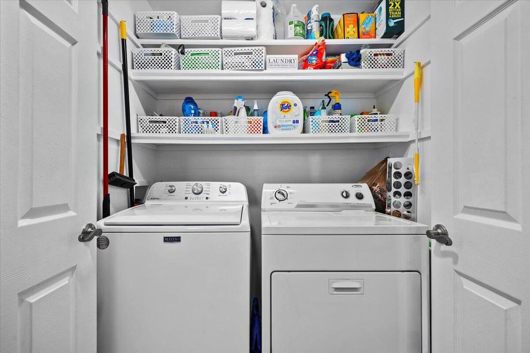 待售: $250,000 (2 贝兹, 2 浴室, 1197 平方英尺)