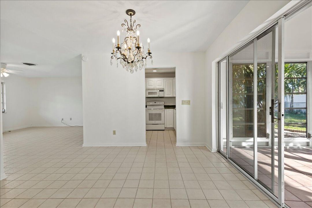 На продажу: $426,000 (3 спален, 2 ванн, 1368 Квадратных фут)