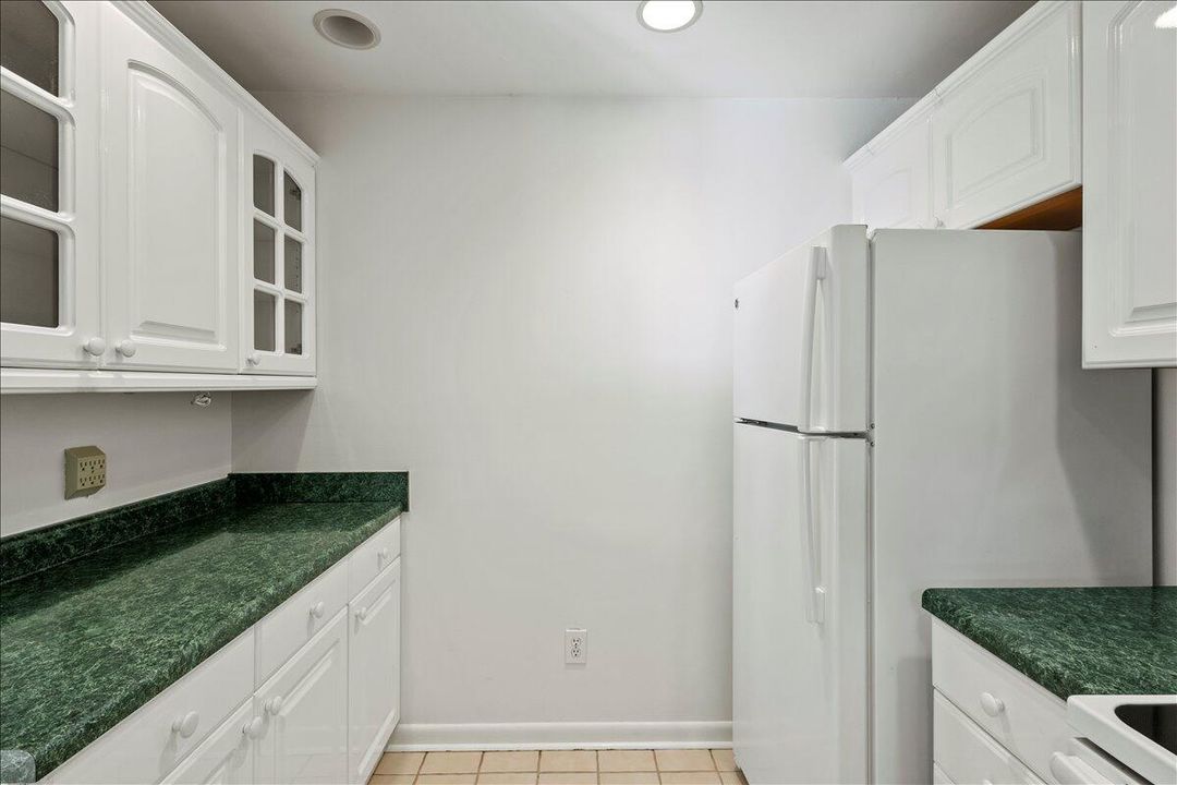 На продажу: $426,000 (3 спален, 2 ванн, 1368 Квадратных фут)