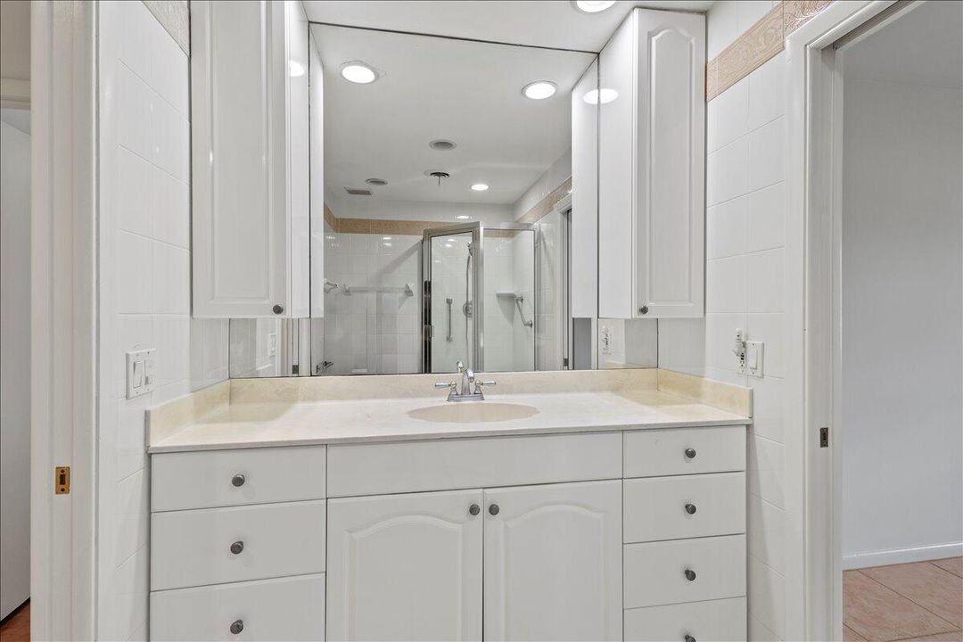 На продажу: $426,000 (3 спален, 2 ванн, 1368 Квадратных фут)